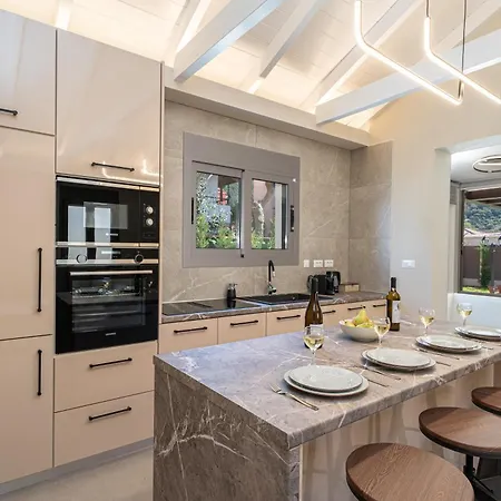 Nyaraló Ariadne's House