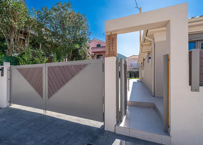 Ariadne's House בית נופש *