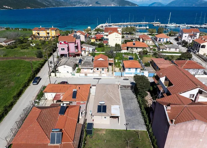 Ariadne's House *